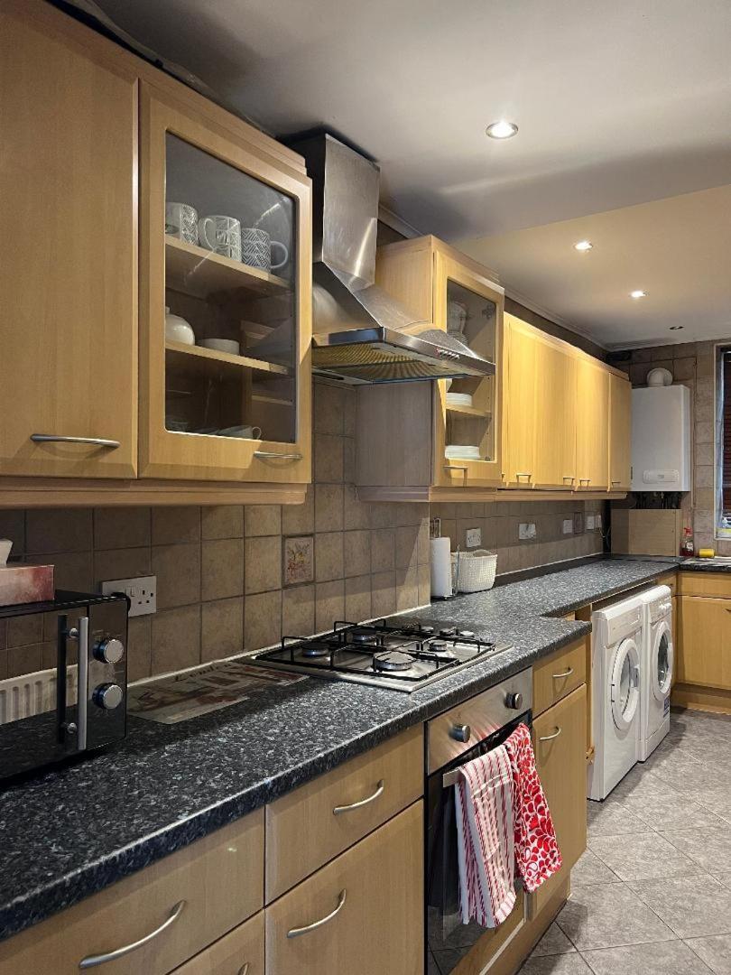 London Property Apartments For Up To 6, Next To Big Ben & London Eye ภายนอก รูปภาพ